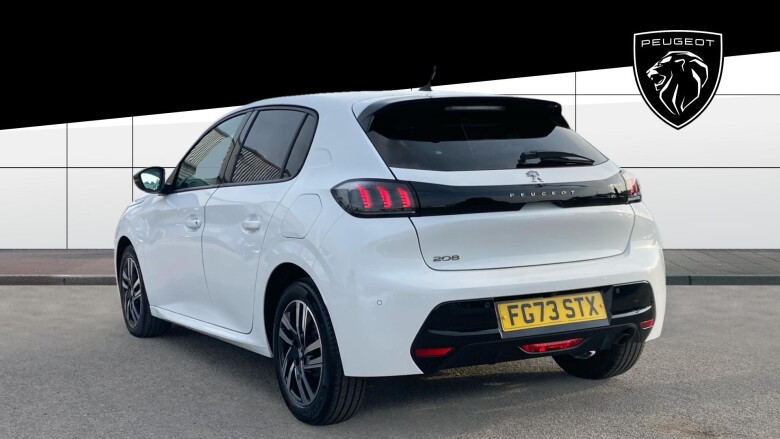 Peugeot 208 1.2 PureTech 100 Allure Premium + 5dr Petrol Hatchback